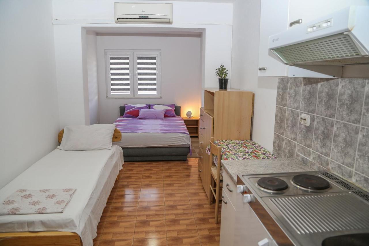 Apartments Butkovic Hvar Town Esterno foto