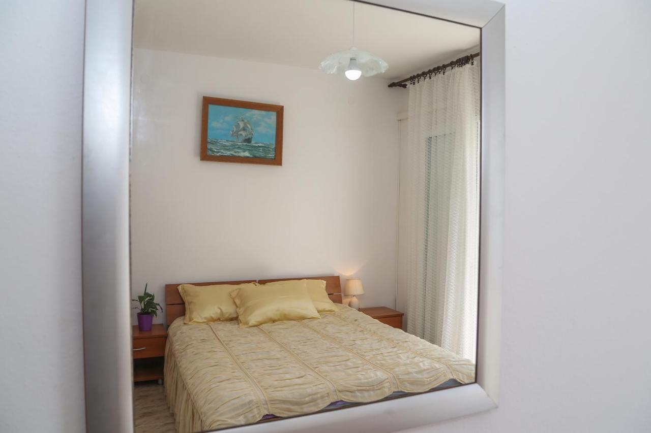 Apartments Butkovic Hvar Town Esterno foto