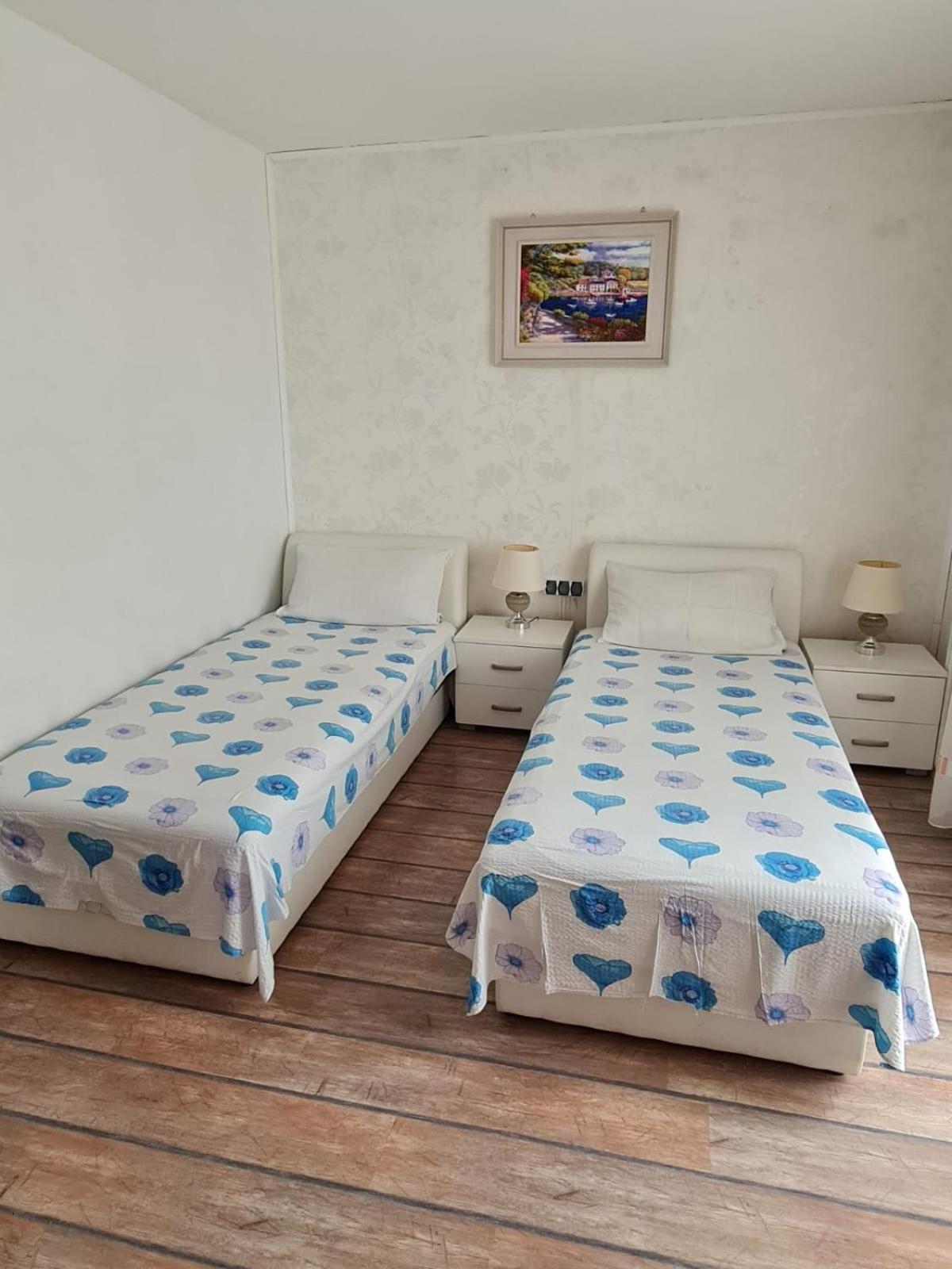 Apartments Butkovic Hvar Town Esterno foto